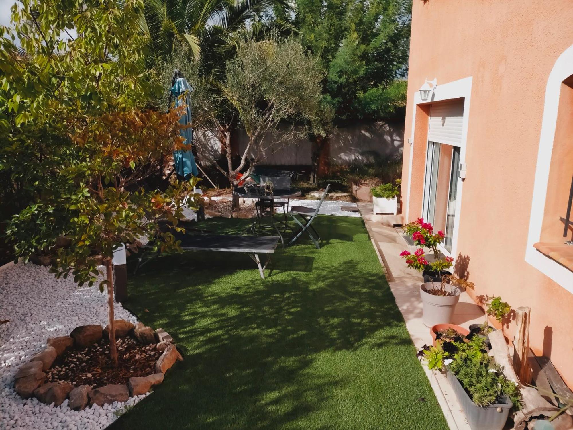Appartamento Chez Michele Et Jean Louis Pignans Esterno foto